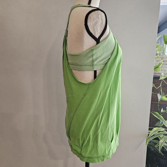 Lululemon Tank Top with Built-in Bra Racerback Green Gingham GUC Size 10 Workout - Picture 4 of 10